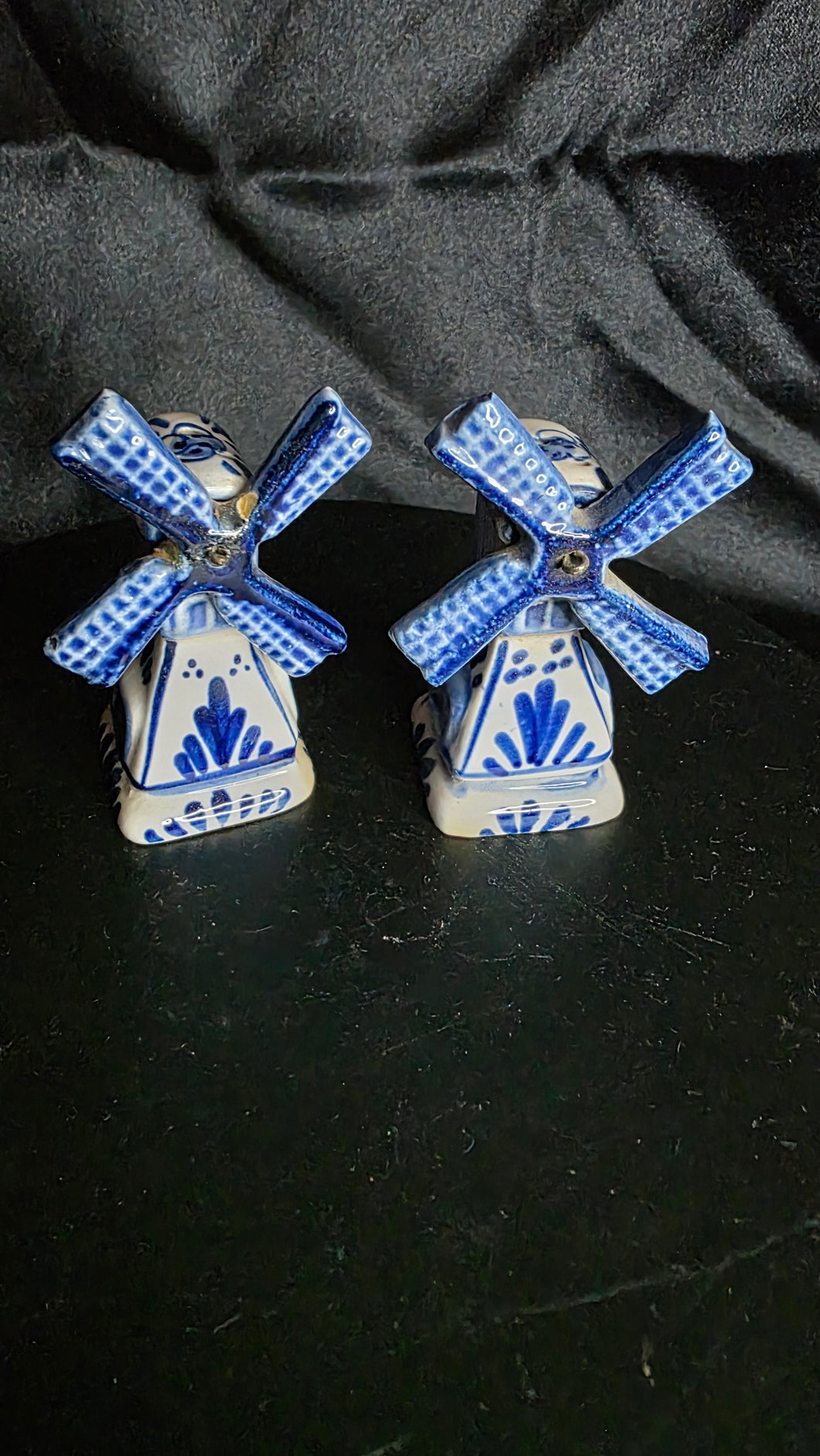 Vintage Delft Blue Windmill Salt & Pepper Shakers — Hand-Painted Dutch Ceramic Miniatures