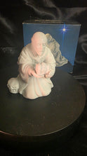 Load image into Gallery viewer, Vintage AVON Nativity Figure – The Magi Melchior – Kneeling Porcelain Wise Man, 1980s
