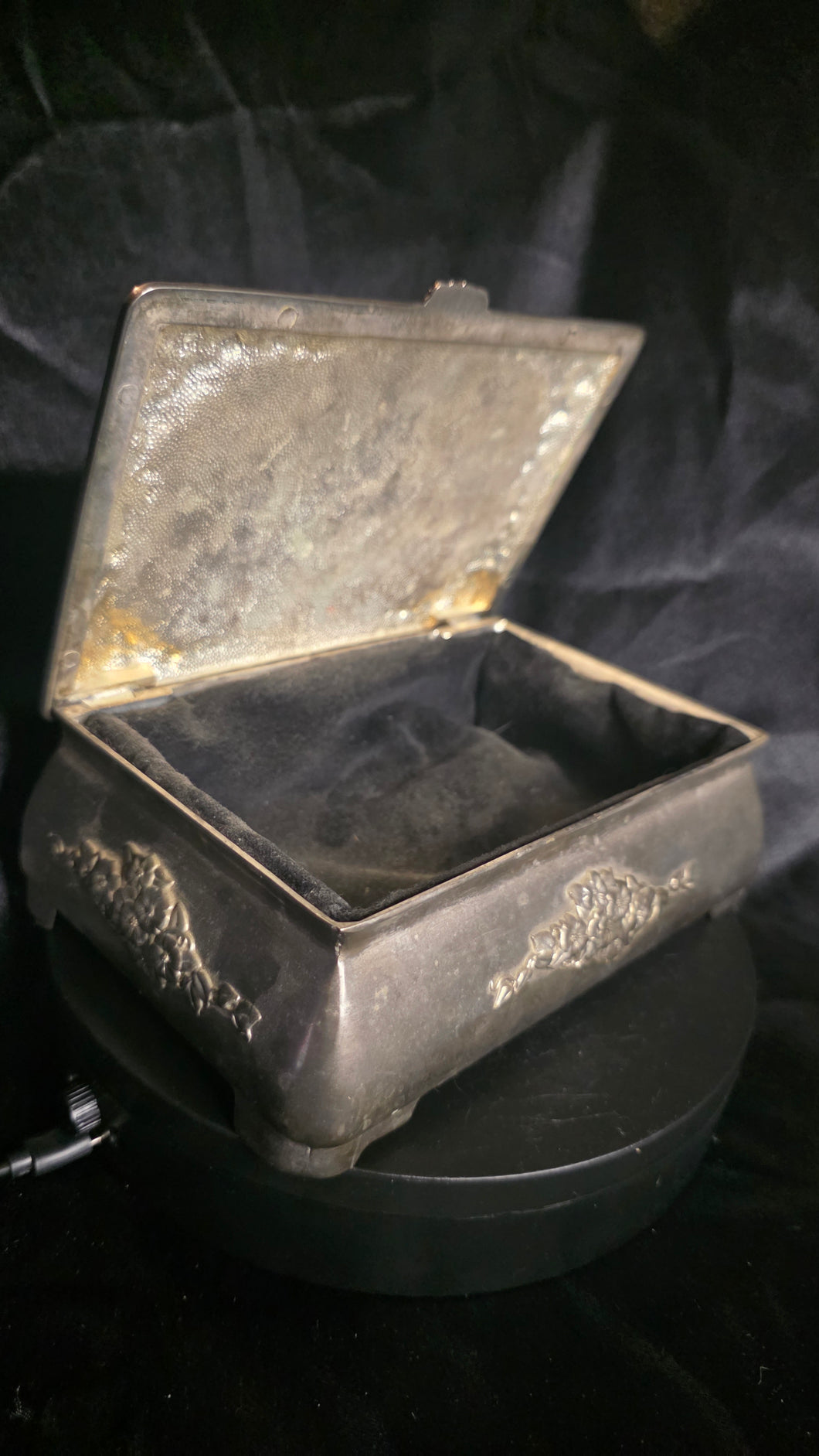Antique Silver-Plated Floral Jewelry Box with Velvet Lining | Ornate Footed Trinket Box