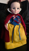 Load image into Gallery viewer, Snow White Storybook Doll | Vintage 1980s Effanbee Disney 11" Vinyl Collector Princess Doll
