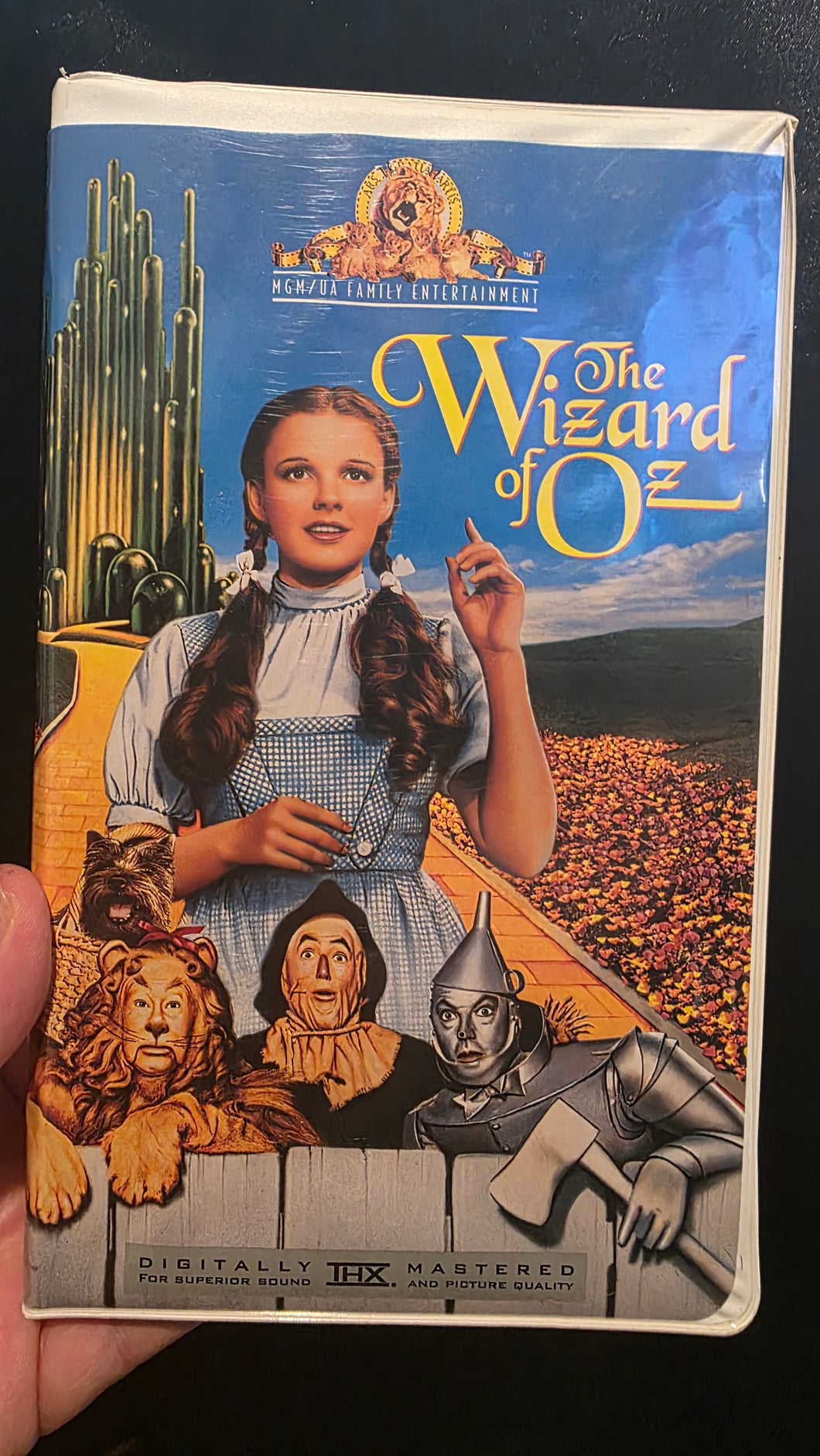 The Wizard of Oz (1996 THX Digitally Mastered) VHS Tape, MGM/UA Family Entertainment Clamshell Case