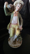 将图片加载到图库查看器，Vintage HOMCO #1258 Porcelain &quot;Tuscany Boy with Grapes&quot; Figurine
