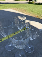 गैलरी व्यूवर में इमेज लोड करें, Marquis by Waterford Sparkle Crystal Wine Glasses Set of 4 – Made in Germany
