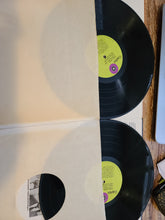 गैलरी व्यूवर में इमेज लोड करें, Merle Haggard Same Train A Different Time Original Vinyl
