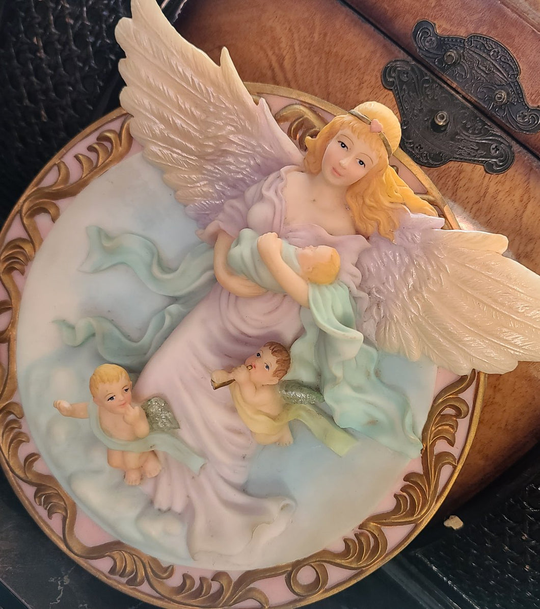 Sansco Angel Collectible Plate 1996