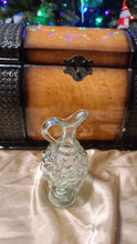将图片加载到图库查看器，Vintage Glass Mini Carafe
