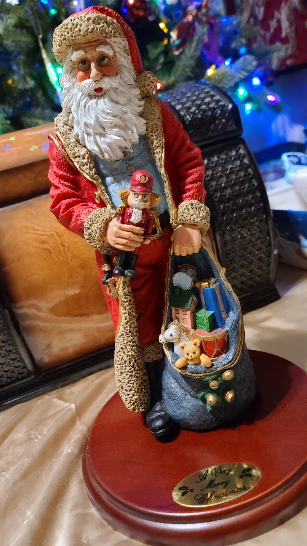 Santa Claus Statue with Base