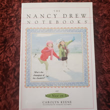 将图片加载到图库查看器，Nancy Drew Notebooks #10 Not Nice on Ice
