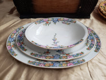 Load image into Gallery viewer, Royal Bavarian Kutschenreuther platter
