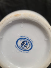 गैलरी व्यूवर में इमेज लोड करें, Cordon Bleu Ceramic Pitcher Good condition, no chips or cracks
