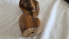Charger l&#39;image dans la galerie, Virgin Mother Mary Wood Sculpture Figurine
