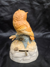 Charger l&#39;image dans la galerie, Gift World of Gorham Owl Figurine
Good condition, no chips or cracks
Size 5.5&quot; tall
