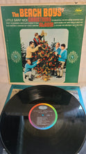 Load image into Gallery viewer, The Beach Boys Christmas Album Vinyl in Good Condition
