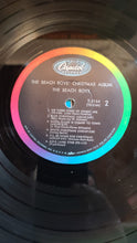 Cargar imagen en el visor de la galería, The Beach Boys Christmas Album Vinyl in Good Condition
