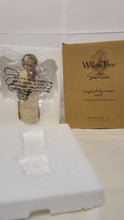 Cargar imagen en el visor de la galería, Willow Tree &quot;Angel of the Heart&quot; (small) For those who love and are loved - New In Box
