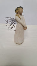 Charger l&#39;image dans la galerie, Willow Tree Figurine &quot;Celebrate&quot; With Joyful Anticipation - New in Box

