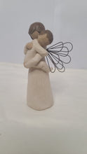 将图片加载到图库查看器，Willow Tree Figurine &quot;Angel&#39;s Embrace&quot; Hold close that which we hold dear - New in Box
