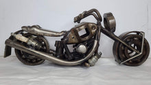 Charger l&#39;image dans la galerie, Welded Metal Motorcycle Sculpture
